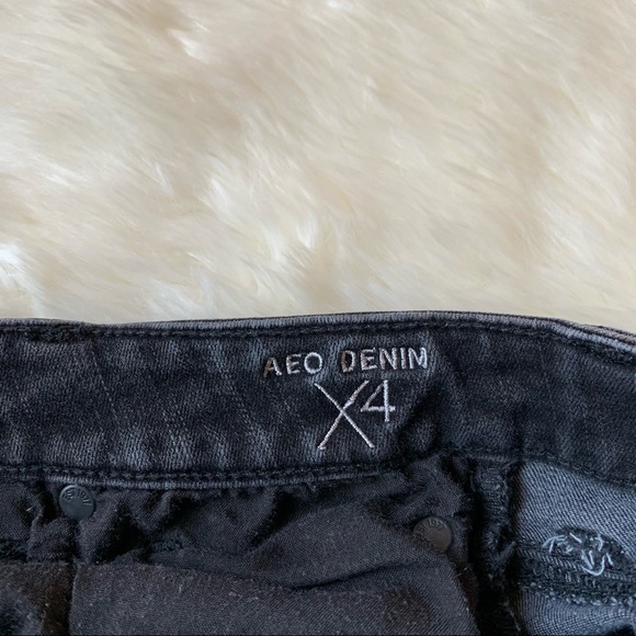 American Eagle Black Hi Rise Shortie Shorts Size 2 - Picture 8 of 10